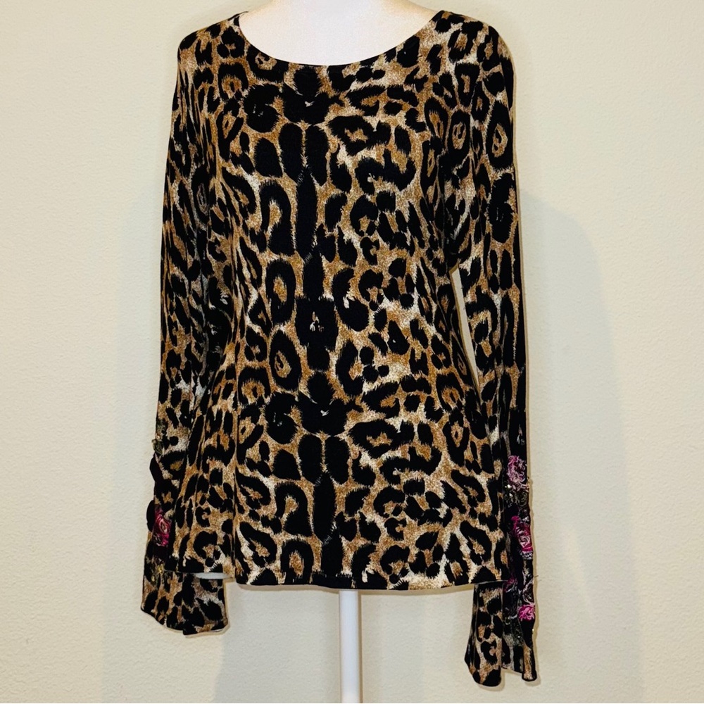 INC International Concepts Black and Tan Graphic Long Sleeve Blouse